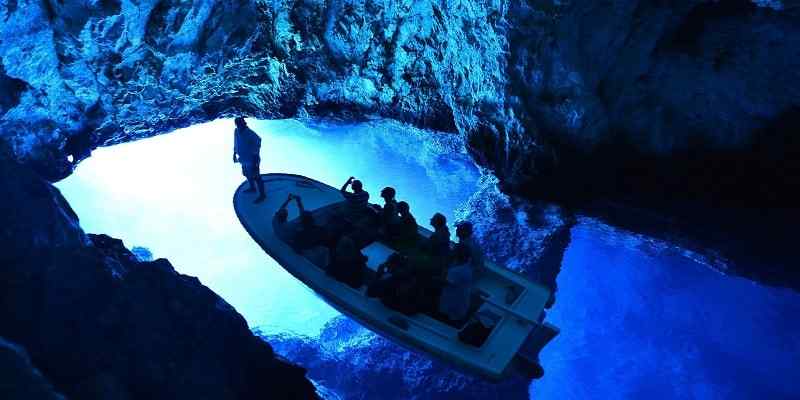 Grotta Azzurra, Biševo